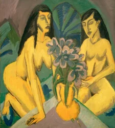 Dos desnudos amarillos con ramo de flores